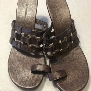 Leather sandals